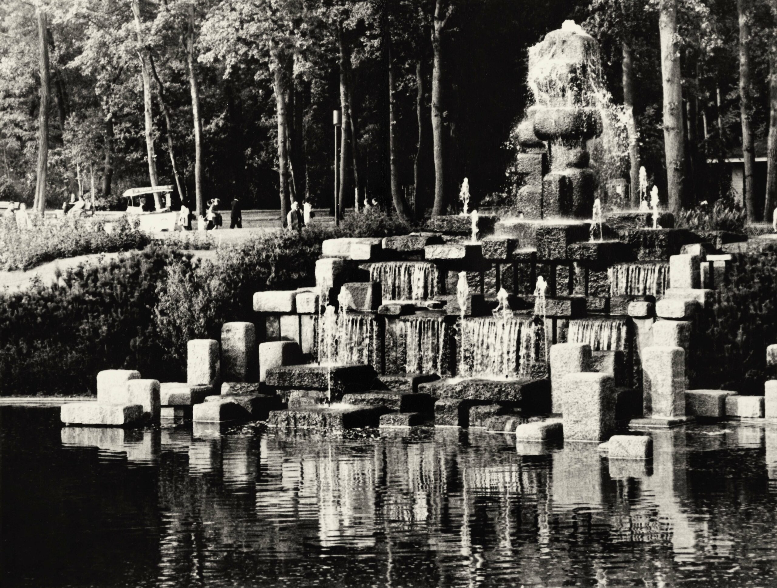 Fontaine du Parc Floral